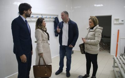 EL AYUNTAMIENTO RECIBE UNA SUBVENCIÓN DE LA OBRA SOCIAL DE LA CAIXA PARA EL PROYECTO DE UNOS VESTUARIOS ADAPTADOS EN LA PISCINA MUNICIPAL