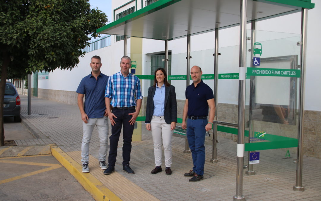 LA CARLOTA CUENTA CON DOS MARQUESINAS RENOVADAS PARA MEJORAR LA ESPERA DE LOS USUARIOS DE TRANSPORTE PÚBLICO