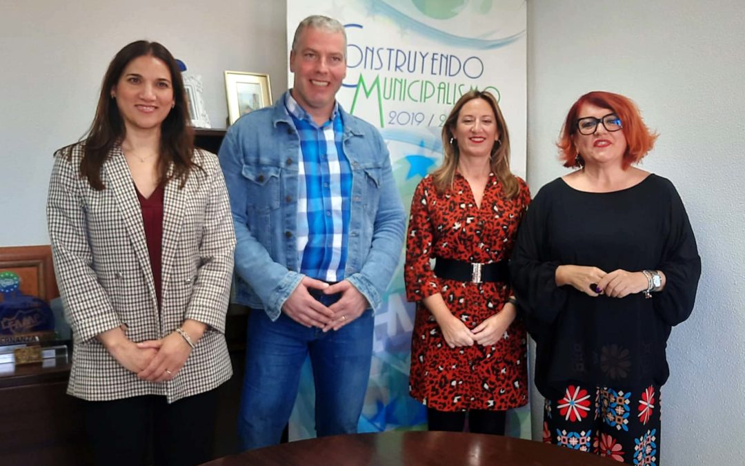 LA NUEVA ASOCIACIÓN DE NUEVAS POBLACIONES SE PRESENTA A LA FAMP PARA IMPULSAR PROYECTOS COMUNES EN SUS MUNICIPIOS