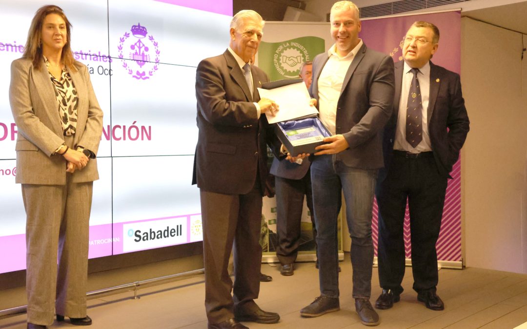 LA CARLOTA RECIBE UNA DE LAS OCHO PRIMERAS BANDERAS VERDES POR LA INDUSTRIA DEL COLEGIO DE INGENIEROS INDUSTRIALES DE ANDALUCÍA OCCIDENTAL