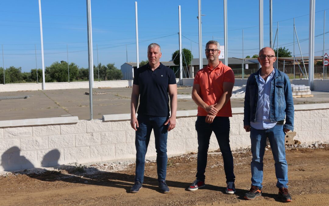 CHICA CARLOTA TENDRÁ UN NUEVO ESPACIO MULTIDEPORTIVO CON EL PROYECTO DE REHABILITACIÓN DE SUS PISTAS DEPORTIVAS